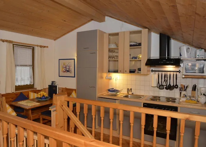 Enzian - Am Skihuegel Apartmán
